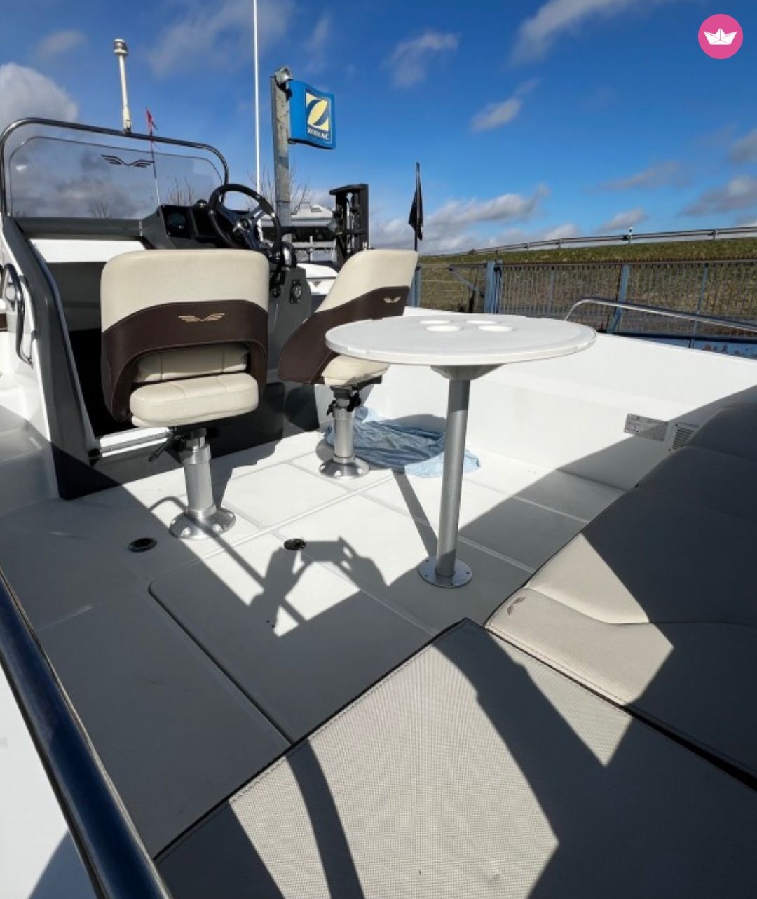 Bateau à moteur Beneteau Flyer 6.6 sundeck 150cv 2