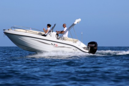 Charter Motorboat Trimarchi 57s Imperia