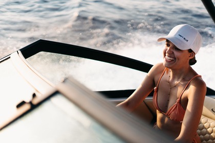 ❖ Milos: Luxury Private Cruise—Kleftiko Sarakiniko Poliegos