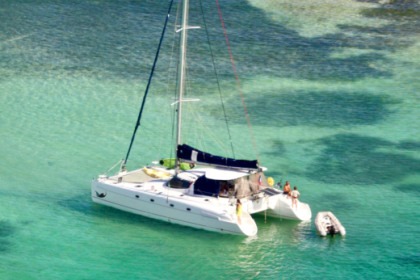 Location Catamaran Fountaine Pajot Bahia 46 Arzal