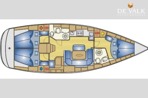 Sailboat Bavaria 39 Cruiser Boat layout