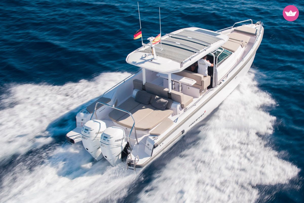 Bateau à moteur Axopar 37 Sun Top Mediterrana 700cv 3