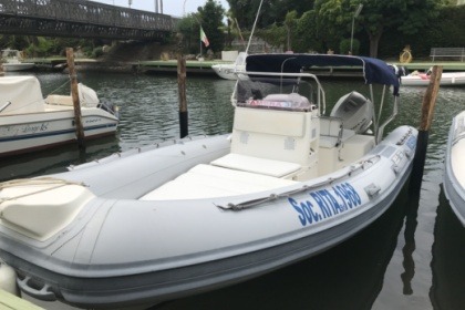 Hire RIB Joker Boat Coaster 650 Terracina