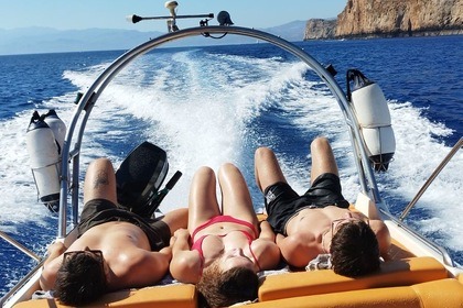 Hire RIB Cobra 850 Kissamos