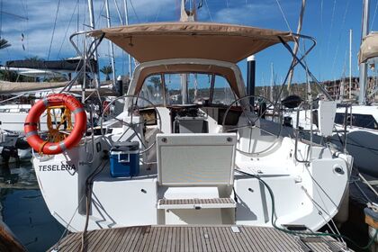 Rental Sailboat BENETEAU OCEANIS 41.1 Lomas de Palmira