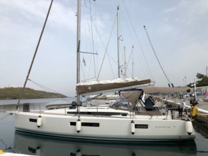Charter Sailboat Jeanneau Sun Odyssey 440 Athens
