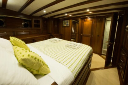 Elegant Wooden Guler for 8 Guests in Gocek