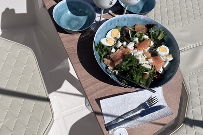 Trimarchi 5.99 con Suzuki 115