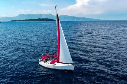 Charter Sailboat Jeanneau Sun Odyssey 32i Corfu