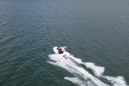 Location Bateau à moteur B2 Marine Cap Ferret 452 CC Arzon