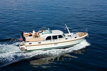 Hyra båt Motorbåt LINSSEN GRAND STURDY 40.0 AC Trogir