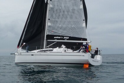 Hyra båt Segelbåt Elan Marine Elan 350 Performance - 3 cab. Ičići