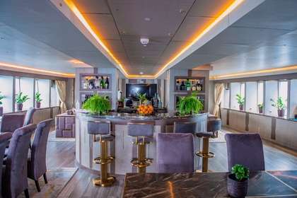 38m Luxury Motor Yacht