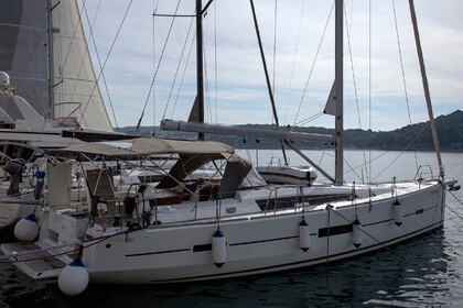 Noleggio Barca a vela Dufour Yachts Dufour 520 GL Pola