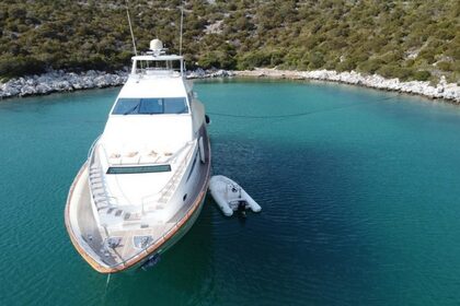 Luxury Motor Yacht With Jacuzzi in Bodrum