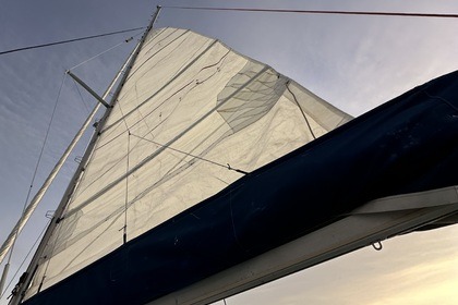 Rental Catamaran FOUNTAINE PAJOT LOUISIANE Tahiti