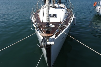 Hire Sailboat Jeanneau Sun Odyssey 36 Mahón