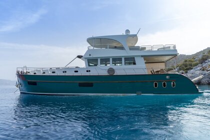 Hire Motor yacht Trawler 20 m Bodrum