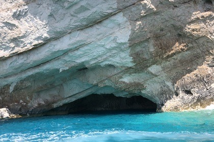 Location Bateau à moteur Volos Marine GT 23 open Zakynthos