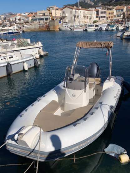 Czarter Ponton RIB Capelli Tempest 600 Marsylia