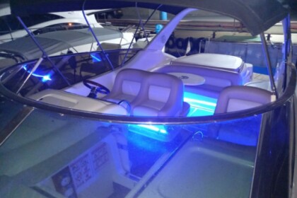 Luxury Yacht Cruiser