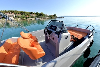 Quicksilver Active 555 Open