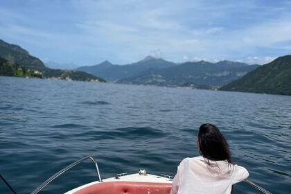 Explore Lake Como in Style – Trimarchi Boat for 7, No License Needed!
