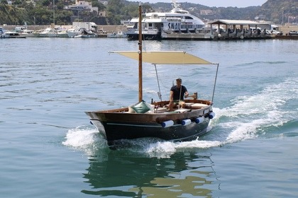 Hire Motorboat Gozzo Sorrentino Gozzo Sorrentino 7,50 Casamicciola Terme
