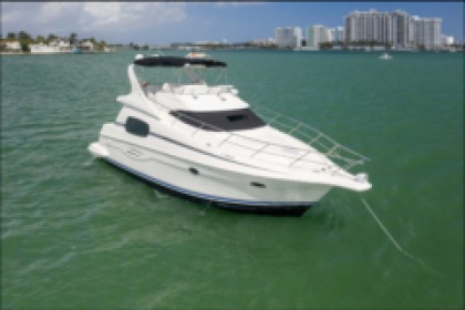 Rental Motorboat Silverton Marine Miami Beach