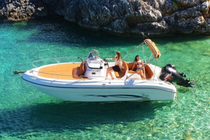 Rental Motorboat Ranieri Shadow 23 Planos