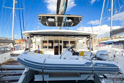 Verhuur Catamaran Lagoon-Bénéteau Lagoon 52 F - 5 + 2 cab. Pirovac
