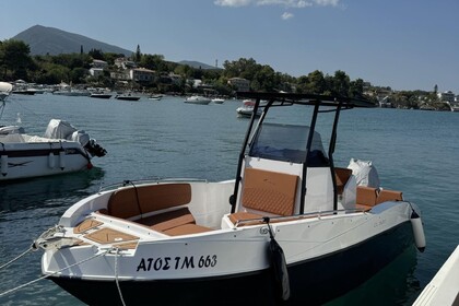 Luxury Motorboat Nireus CL620