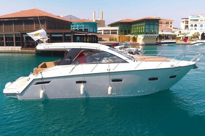Charter Motorboat Sealine CS35 Limassol
