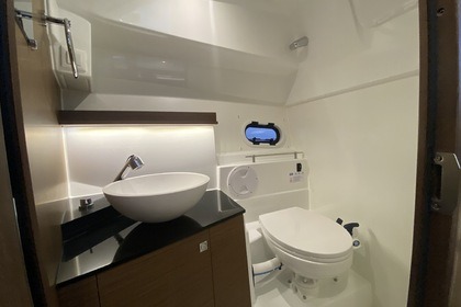 Jeanneau Cap Camarat 9.0 WA 2021