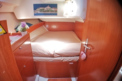 Escursione Una Giornata in Barca a Vela Cagliari - Beneteau Cyclades 39.3