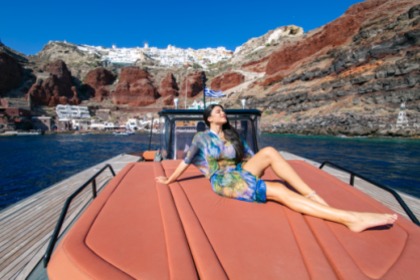 Explore Santorini with Luxury Catamaran!