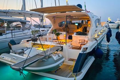 Gagliotta 52 – Luxury Yacht Charter in Polignano a Mare – Caves, Coves & Crystal Sea