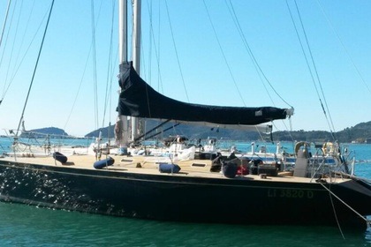 Noleggio Barca a vela SG di Chiavari One off in legno La Spezia