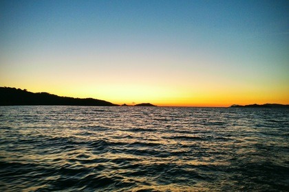 Hanse 400 3 cabines - Double barre - Plage de bain - BBQ