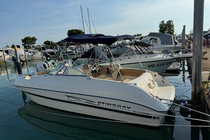 Hyra båt Motorbåt STINGRAY 220 DS Lignano Sabbiadoro