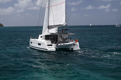 Location Catamaran 2022 ISLA 40 Le Marin