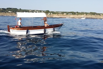 Location Bateau à moteur Gozzo metri Torre Vado