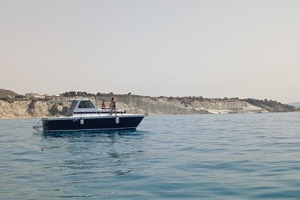 Rental Motorboat Crestitalia AZTEC Province of Agrigento