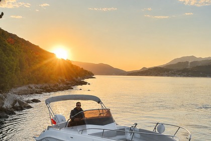Verhuur Motorboot Marinello New Eden 22 Zelenika