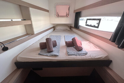 Fountaine Pajot Isla 40