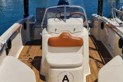 лодка со шкипером или без