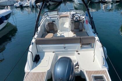 Rental Motorboat Jeanneau Cap Camarat 6.5 Br Les Issambres