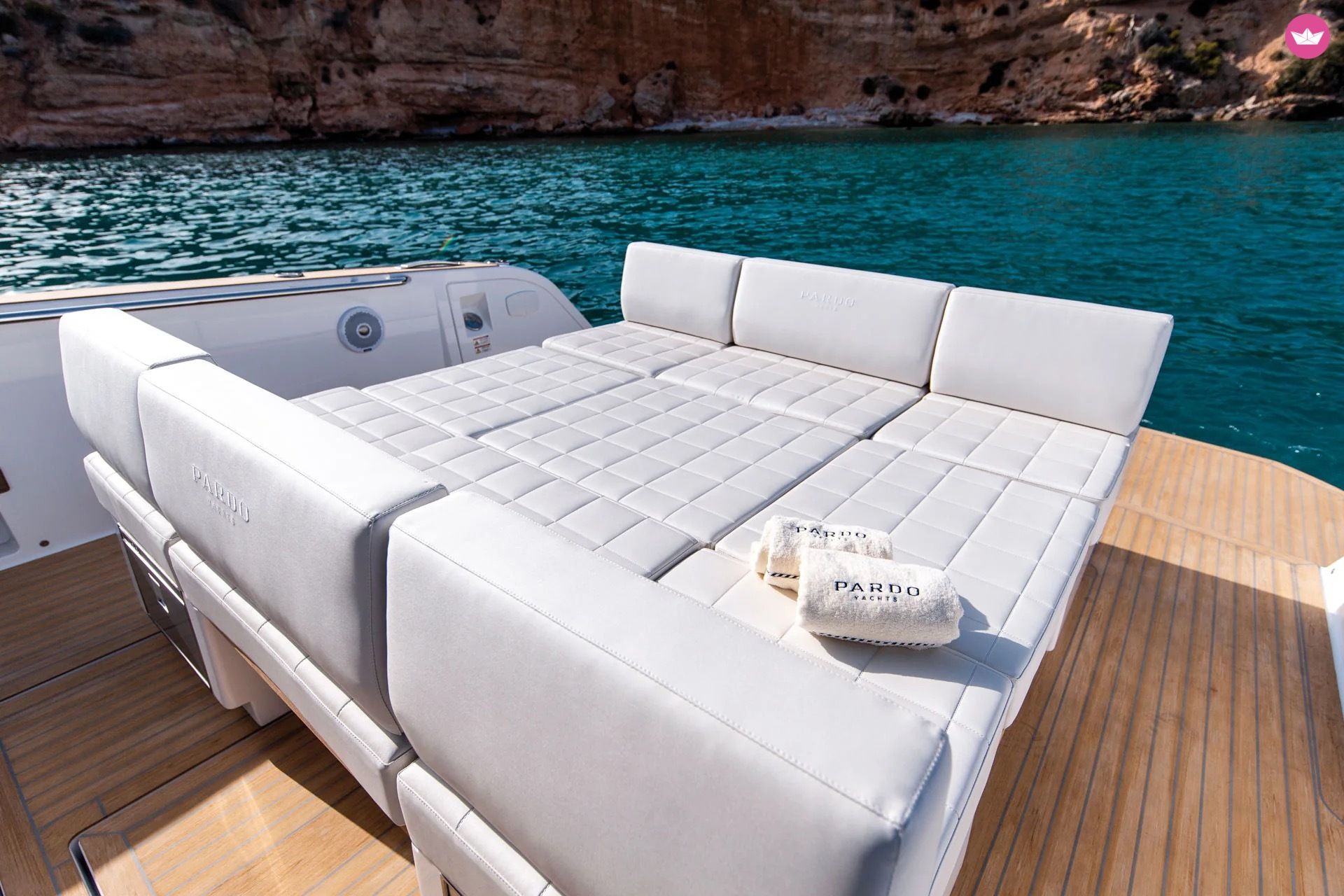 Bateau à moteur Pardo Pardo 38 380cv 4