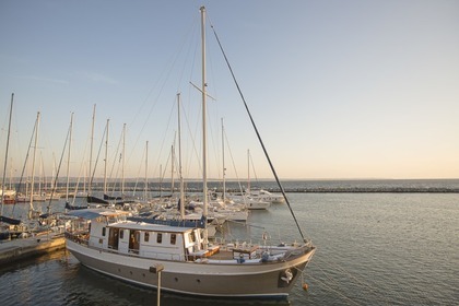 Charter Gulet Gulet Cosmos Athens