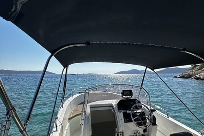 Verhuur Motorboot Atlantic Open 625 Trogir